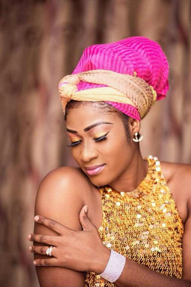 AdjakahV's tweet photo. My dear sister, on your special day I‘d like to wish you an exciting life, full of great discoveries and joyful surprises! HBD sister https://t.co/gVHv3lP1q9