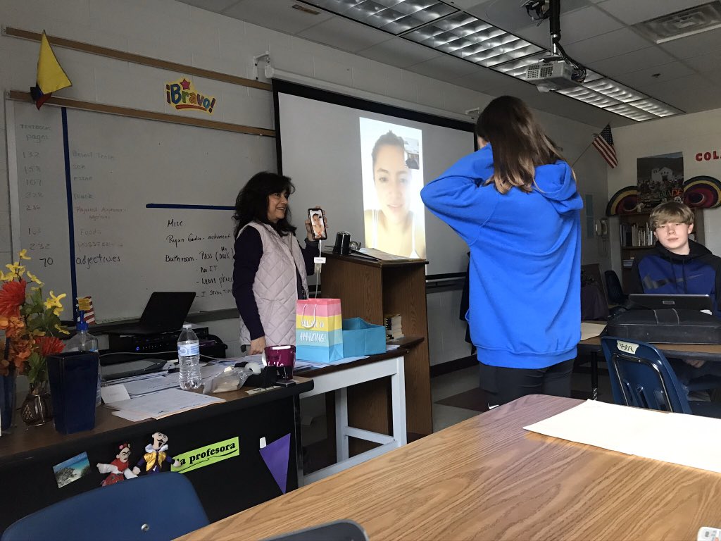 ILC_AJC's tweet photo. @PocahontasHawks in Mrs. Dompke’s Spanish class researched a Spanish-speaking city and then video chatted with someone from Columbia to teach her about them. Great way to practice speaking! #2BeAHawk #AuthenticandConnected @HCPS_Innovates https://t.co/pkTjzZNpxU