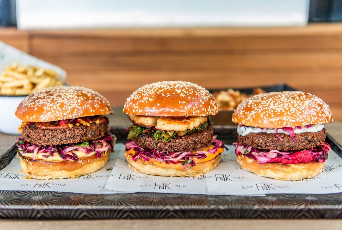 SirenCraftBrew's tweet photo. @SirenTapYard @RealWingThing On Sunday we welcome the @FinkStreetFood team with their incredible plant-based falafel burgers and positive mental health message. 

To help support this, for every 2/3 of Suspended in... purchased, we'll donate £1 to @MindCharity
 
#bEATthestigma
 
Sundays we're open 12 - 8 https://t.co/tdoNEmWnwo