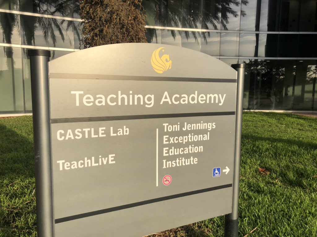 MPlatzer_OCPS's tweet photo. It is a beautiful morning at UCF!  Looking forward to hosting the OCPS elementary literacy coaches today.  Looking forward to knowledge building, collaboration, and relationship building! #OCPSElemELA #CDLIMPACT https://t.co/eGvSMbAeDa
