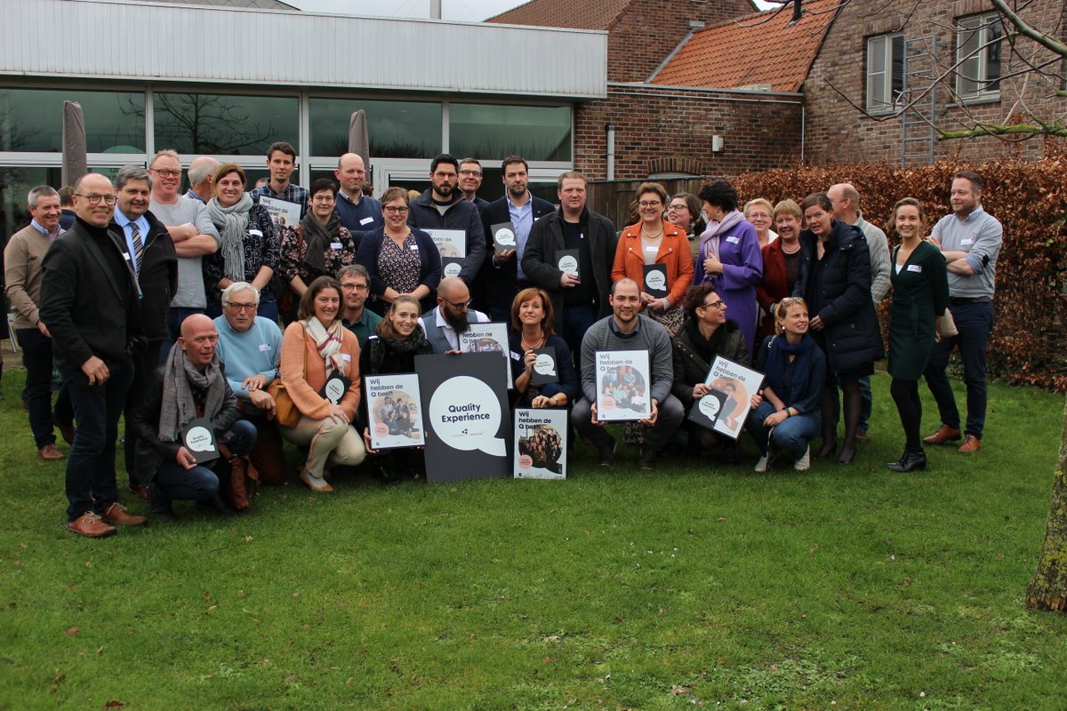 Westtoer's tweet photo. Al 10 jaar gaan we voor kwaliteit bij toeristische organisaties in #westvlaanderen. Meer dan 300 West-Vlaamse organisaties kregen het #Qlabel. Ze staan garant voor een kwalitatieve beleving. Ook het onthaal van @Westtoer kreeg gisteren officieel het q-label overhandigd #congrats https://t.co/xLF3IRPIAN