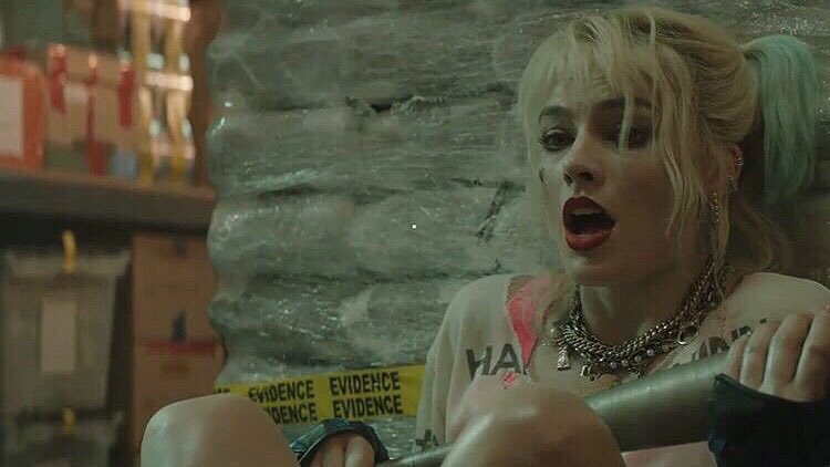 margot robbie as harley quinn in ‘birds of prey’