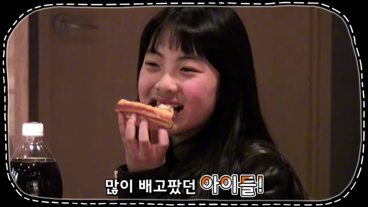 <a href="/WekiMeki/">WekiMeki 위키미키</a> 이때 무슨 생각했어? #DAZZLEDAZZLE #대즐대즐 #WekiMeki