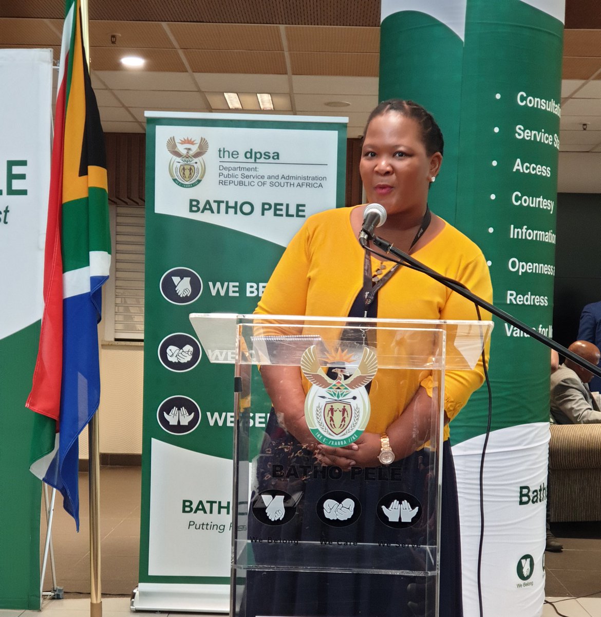 National Dpsa On Twitter Director General Of The Department Of Public Service And Administration Ms Yoliswamakhasi Addressing Staff Ms Makhasi Reassured Staff And The Public Service As A Whole Of Her Commitment To