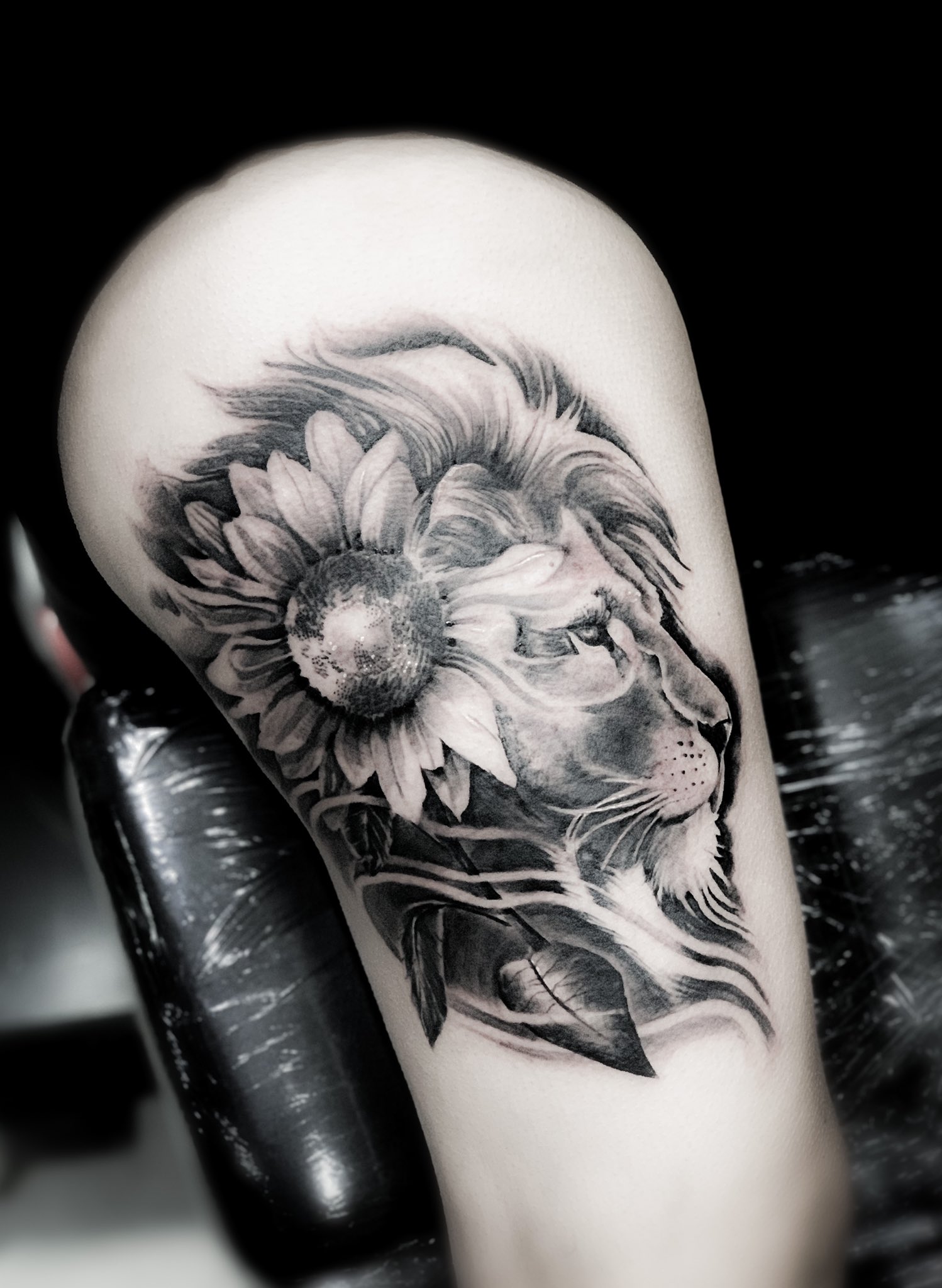 Lion Sunflower Tattoo  Sunflower tattoo Sunflower tattoos Tattoos