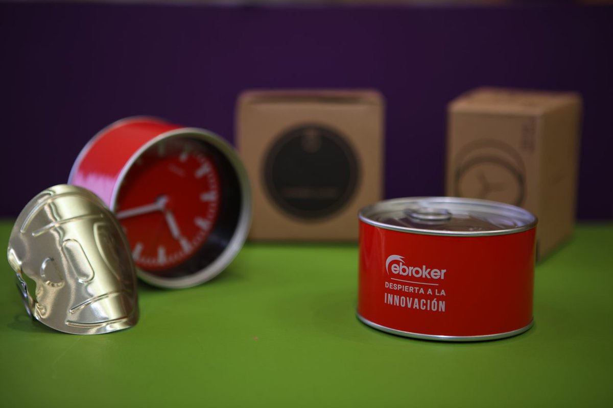 ebrokerES's tweet image. ¡Buenos días desde #ebroker!

Hace una semana daba comienzo la #SemanaDelSeguro de @Inese_seguros y queríamos compartir con vosotros este regalo que hicimos a aquellos que visitaban nuestro stand. 

¡Despierta a la innovación!

📸 Foto: Isabel Permuy, nuestra fotógrafa del evento