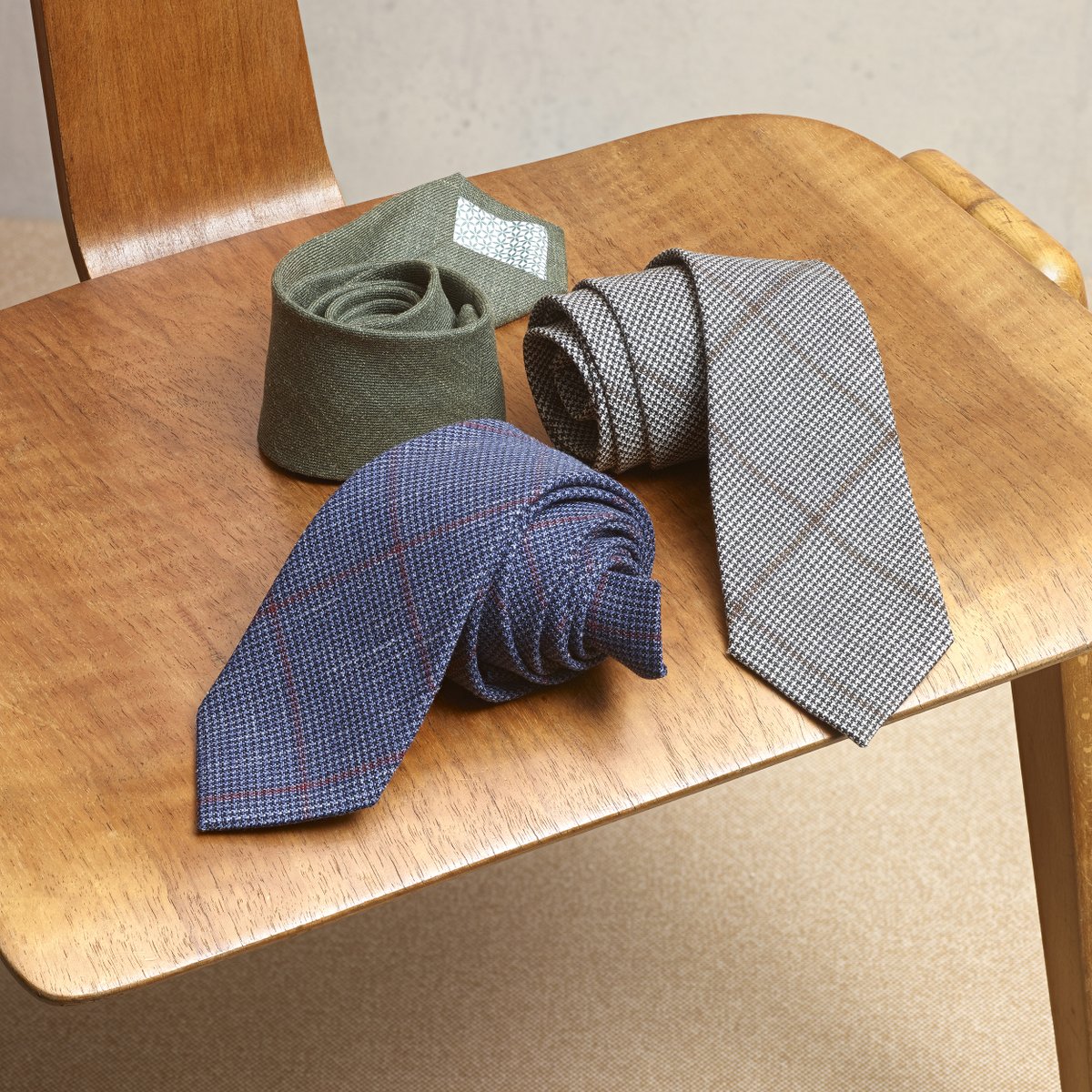 TM_LewinSA's tweet photo. T.M.Lewin accessories to make the look. Available in selected Edgars stores and online on https://t.co/TRrzx84xxJ. #tmlewin https://t.co/T8X7ZVAT5b