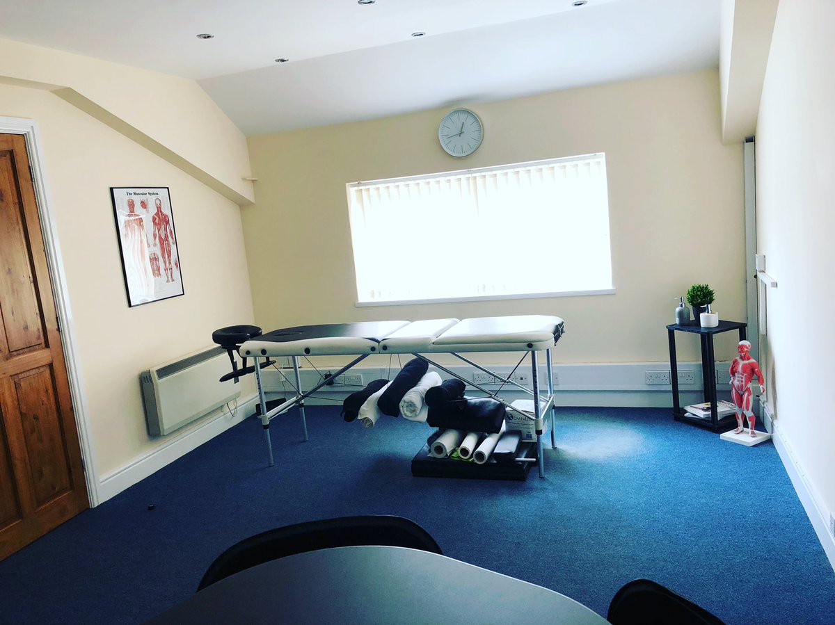 paulharryfrost's tweet photo. PHFitness Sports Massage in Derby!!

@LinziBooth 

#Health #Fitness #Nutrition #OnlineNutritionCoaching #Nutritionist #Lifestyle #Mindset #Strength #WeightLoss #FatLoss #Performance #PersonalTrainer #PrivateStudio #SportsMassage #Derby #ONADL #PHFitness 

https://t.co/zaZ6uZNGX8 https://t.co/tkvlTmvOhn