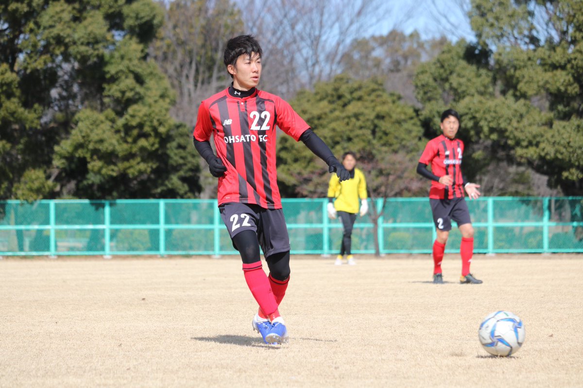 大里fc 選手紹介 背番号22 内田達弥 成徳深谷 東京国際大 深谷クラブ 大里fc 食い付いたら離さない中盤の潰し屋 サッカーは下手ですが チーム1負けず嫌いです 自称 サッカー終わったらすぐ帰るのが得意です 笑 良かったら