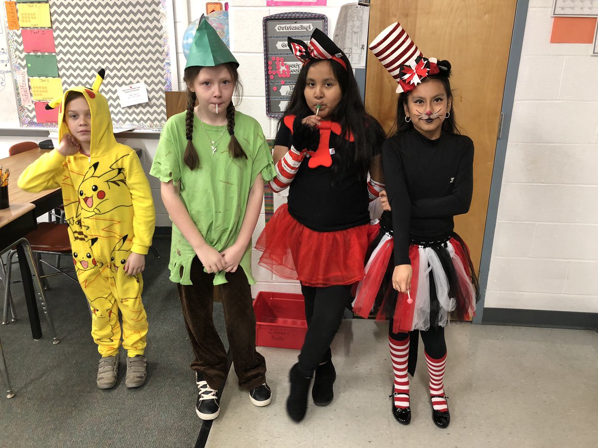 MaloneyLCES's tweet photo. LCES celebrating Read Across America Day. Guest readers, Door decoration, costume contest, Panther Players. Great day celebrating reading. https://t.co/We6aLot8t8