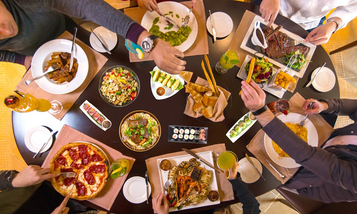 Your Friday date! Duplex Brunch at spaccanapoli &amp; Cho gao restaurants

| Friday from 12 pm - 4pm |