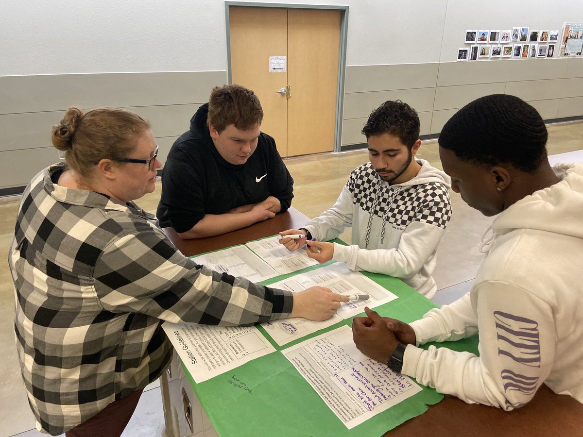PrincipalSeward's tweet photo. Mrs. Deal and Ms. DeHaven assists in a great station teaching excerise in which students develop arguments, counter arguments, and rebuttals to four writing prompts simultaneously!#DeeperLearning #EVLearning @CCPSEVHS @PrincipalAddo @ssummerscales @shannonmahiai @CCPSInstruction https://t.co/gMMAfZnEyP