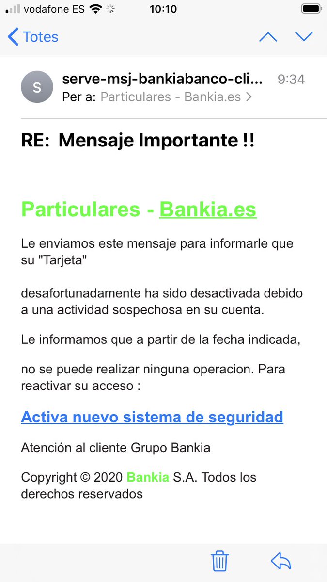jlargo81's tweet photo. Hola @mossos! Cada dia rebo un munt de correus electrònics d’aquest estil... Jo no tinc res amb @Bankia i ja veig que és alguna cosa sospitosa! Què puc fer per evitar-los? Gràcies! https://t.co/F2rOLLCalu