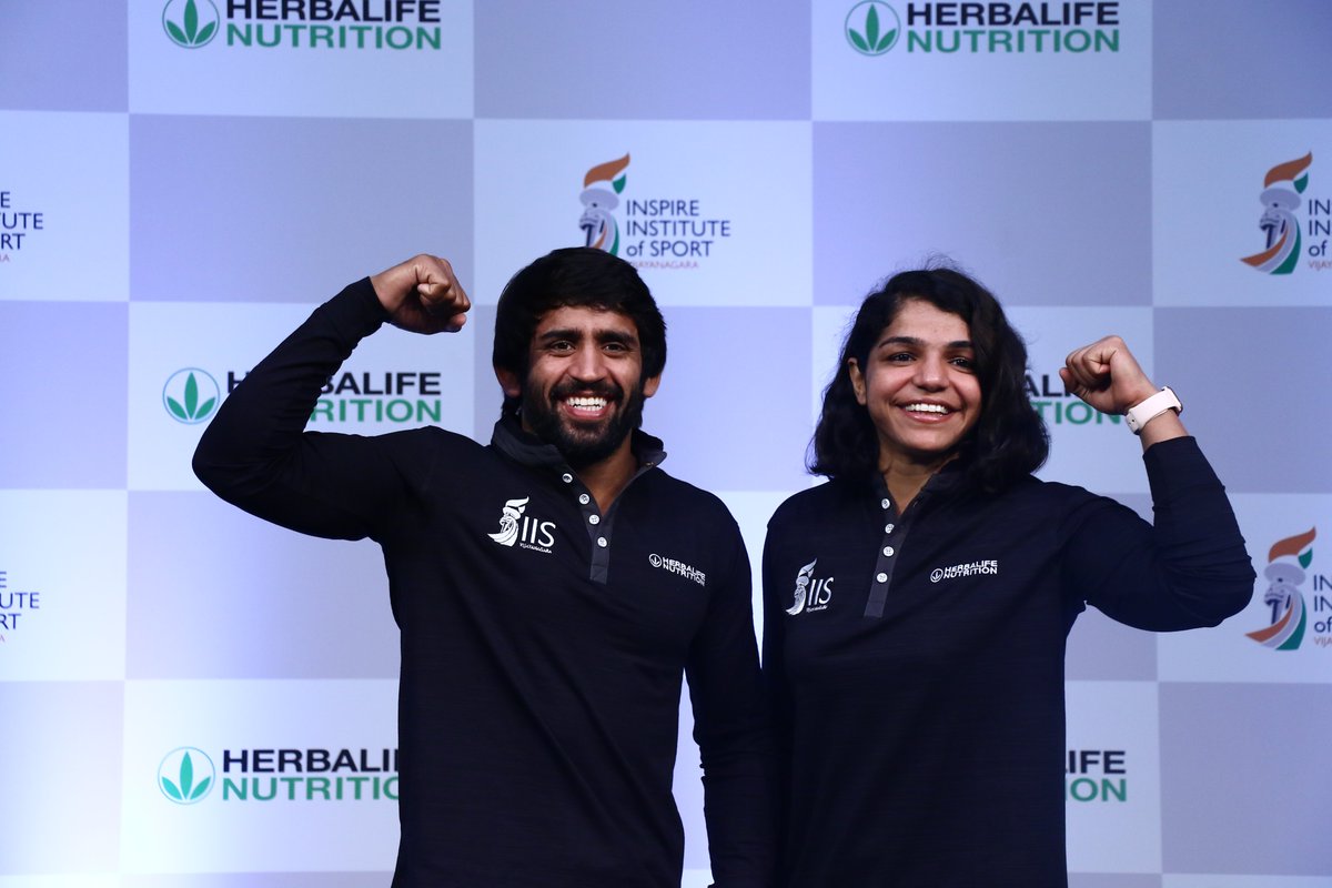 jswsports's tweet photo. .@IIS_Vijayanagar has now collaborated with @Herbalifeindia to make a positive impact on young Indian athletes by way of providing the best science based nutrition products and expertise to every athlete who is a #LegendInProgress.
Another important step for Indian sport! https://t.co/tzWvJNFHSM