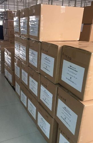 globaltimesnews's tweet photo. A group of 85 Chinese individuals and entrepreneurs in #Iran have donated medical supplies to help fight Iran’s worsening #novelcoronavirus outbreak, out of concern that #US sanctions have exacerbated Iran’s medical shortage https://t.co/T6fSZP8Wcs https://t.co/VkL9Bh9lce