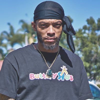 KiddMojo's tweet photo. #NewProfilePic https://t.co/LzL0jGtBlw