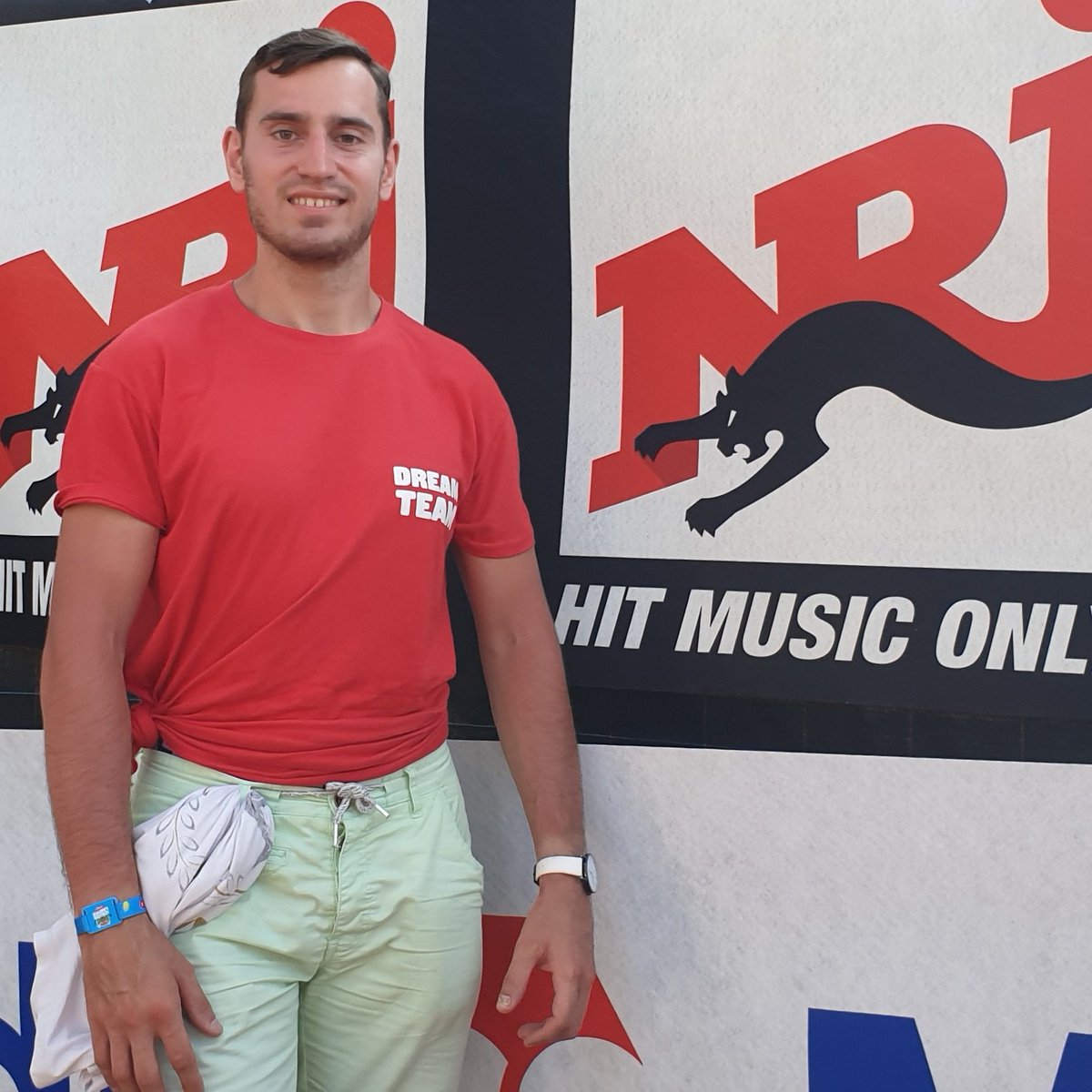 BallestaThomas's tweet photo. #déferlantes #thomasballesta #nrj12 #team https://t.co/MMJRDqplcb