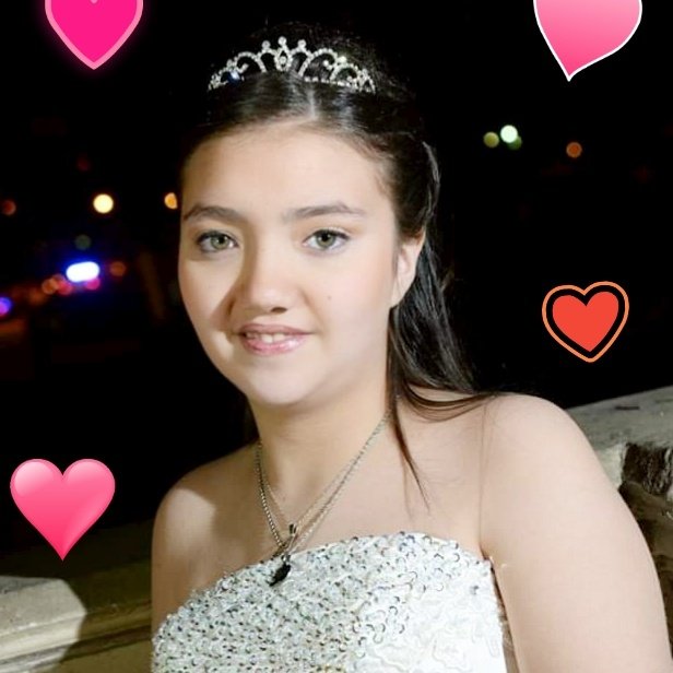 karenirinacanta's tweet image. #NuevaFotoDePerfil2020 #cámera2020 #Karen15años 
KAREN 15 AÑOS