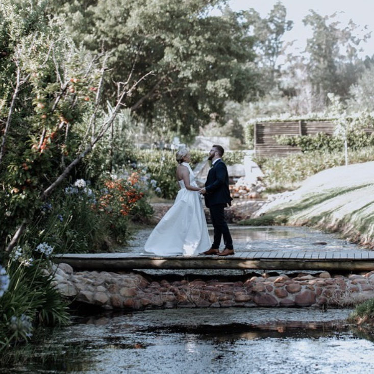BrenaissanceSA's tweet photo. P E R F E C T W E D D I N G

Here’s to love, laughter, and happily ever after. Book your wedding at Bren to have a picture-perfect wedding.

📸 : @_itcomesnaturally

#Brenaissance #capetown #winelands #stellenbosch https://t.co/CFyfRGE8sD