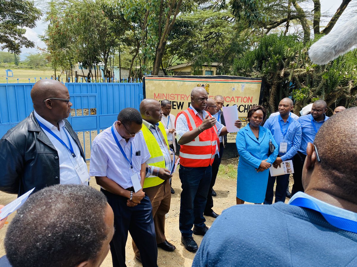 Kuf2023's tweet photo. Kenya Urban Development workshop participants visit the Kihoto settlement by #KISIP, @worldbank supported program - Better Drainage, all weather roads and enhanced security are among the key improvements #LiveableCitiesKE #TDD https://t.co/k8GQnaIjmv