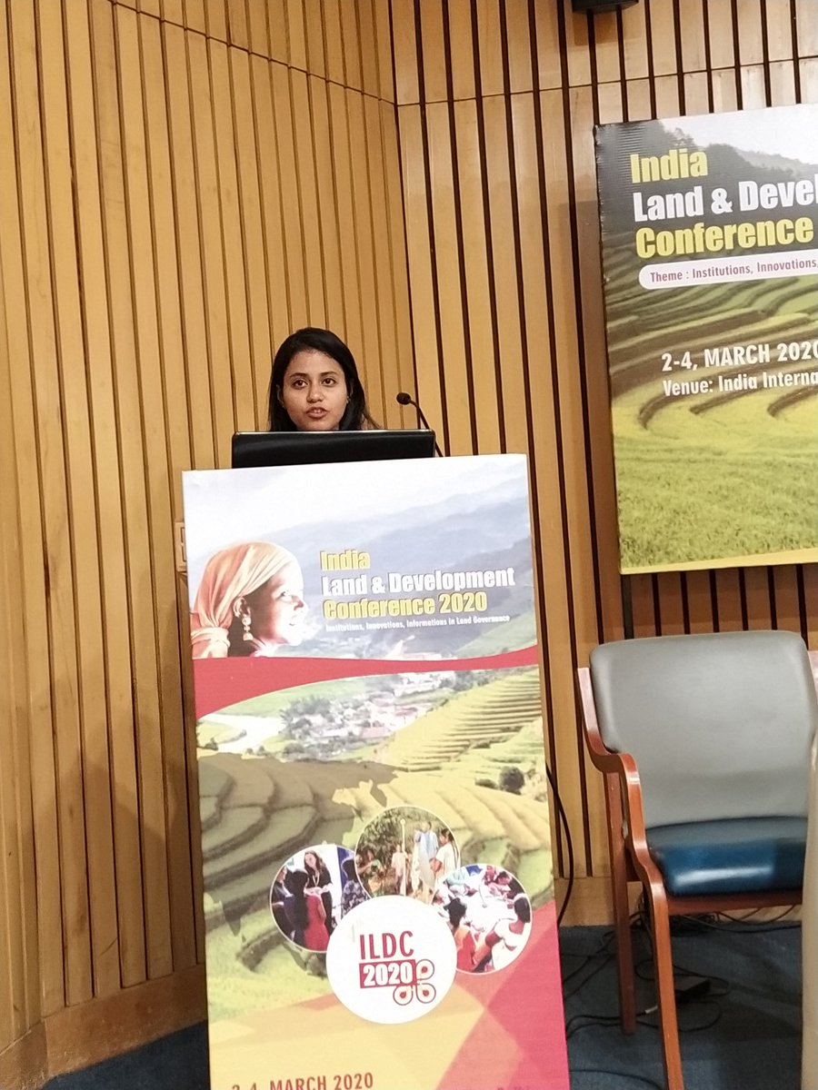 Jyotsna15741261's tweet photo. At #ILDC2020 @srimayeesabata says although there are #shelters for the #homeless peoples in @Bhubaneswar but they don't have #proper_functioning ,the main reason why we still have homeless peoples sleeping #down_the_open_sky @landportal ,@NRMC_Impact @Center4Land @IndiaLandConf https://t.co/8x8WhOq1iI