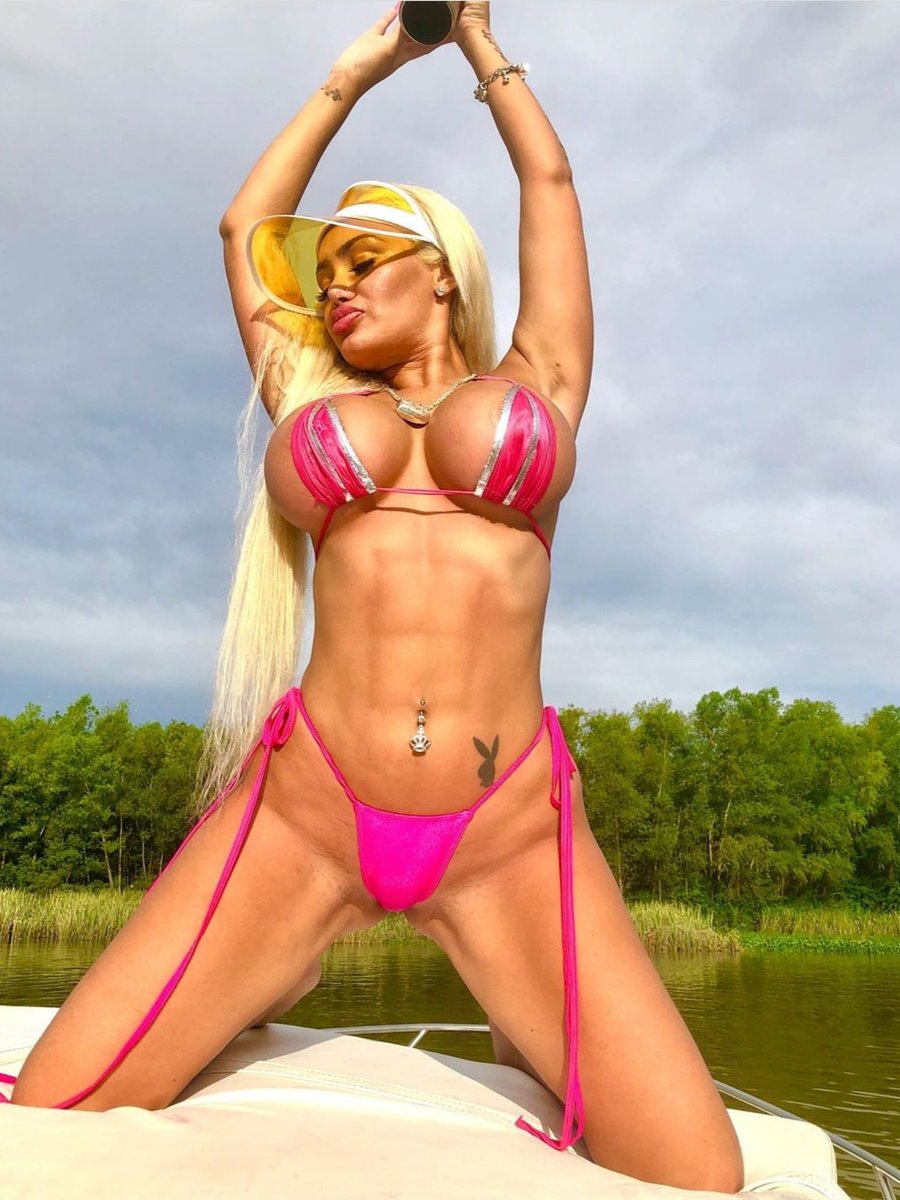 LoverFans's tweet photo. Te gustan las tetas grandes? pues Sammyfox es tu chica ideal , quieres ver todos sus videos y fotos ? en su perfil de  https://t.co/SmAqPFsocc  #bimbo #bimbogirl #bimbogirls #doll #bimbodoll #tetas #tetasgrandes #bigboobs https://t.co/qFdCOfciC2