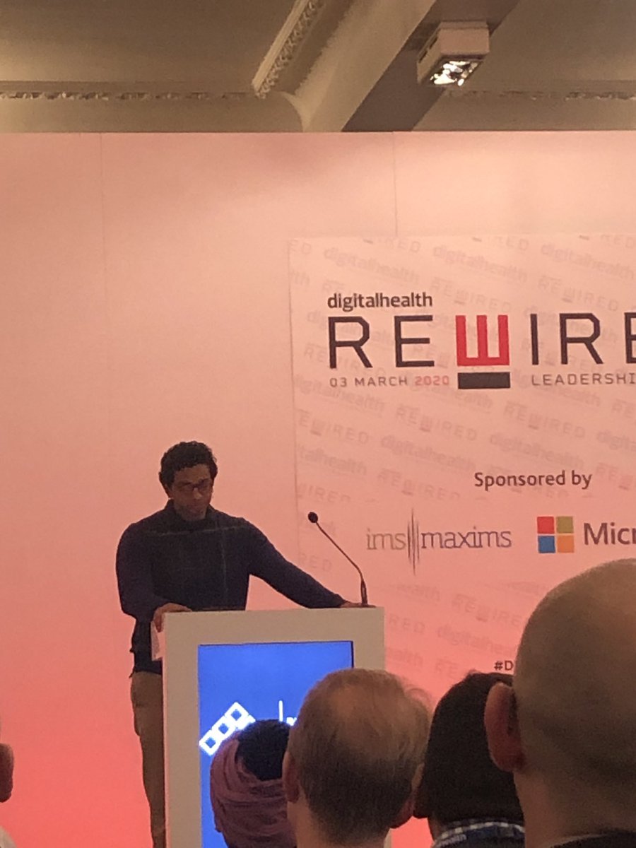 YMakinde1's tweet photo. .@M_Maruthappu gives recognition to @amanda_begley @davie_charlie at @UCLPartners for being great partners in trusting and believing in the vision for the #NHSAccelerator #NIA @DHRewired https://t.co/mNUNcQddMX