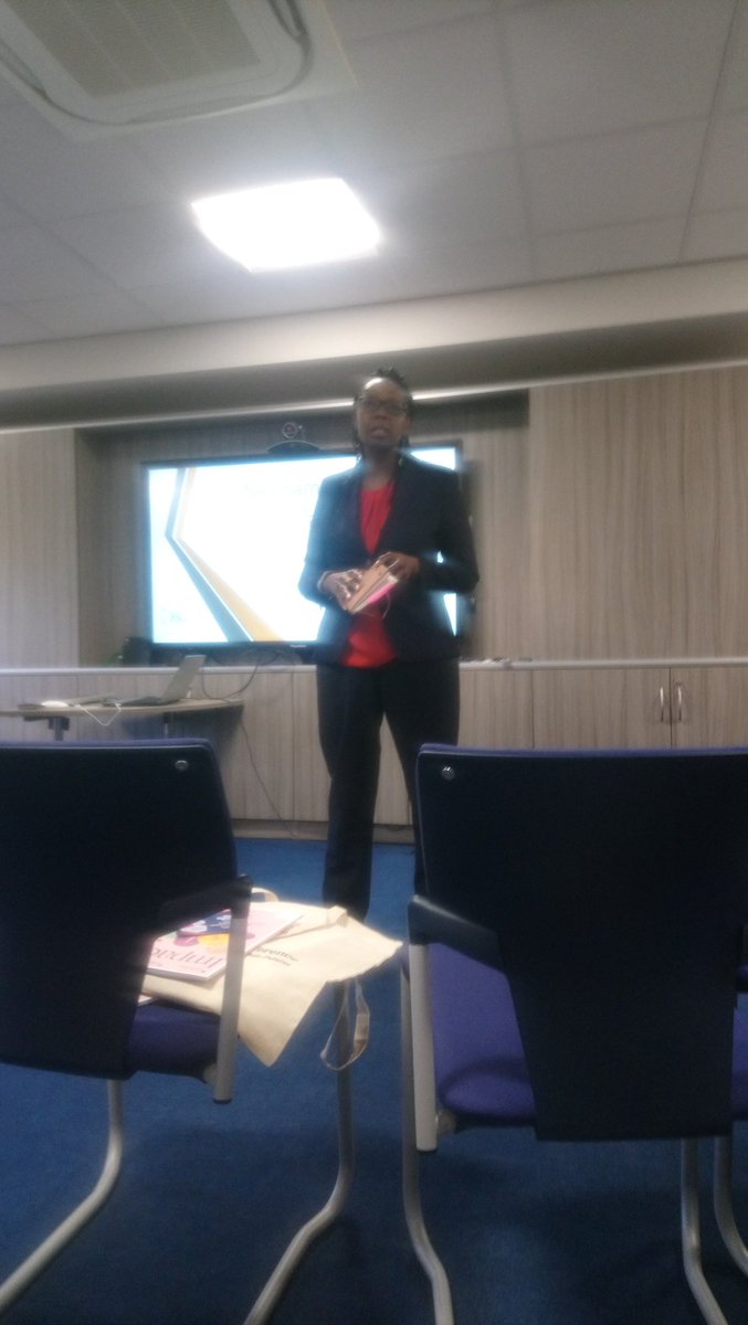 robertcleary11's tweet photo. Hearing perspectives from Newham heads about the importance of #newhamlearning and what will be an inspiring project. https://t.co/UZrVWcMQhQ