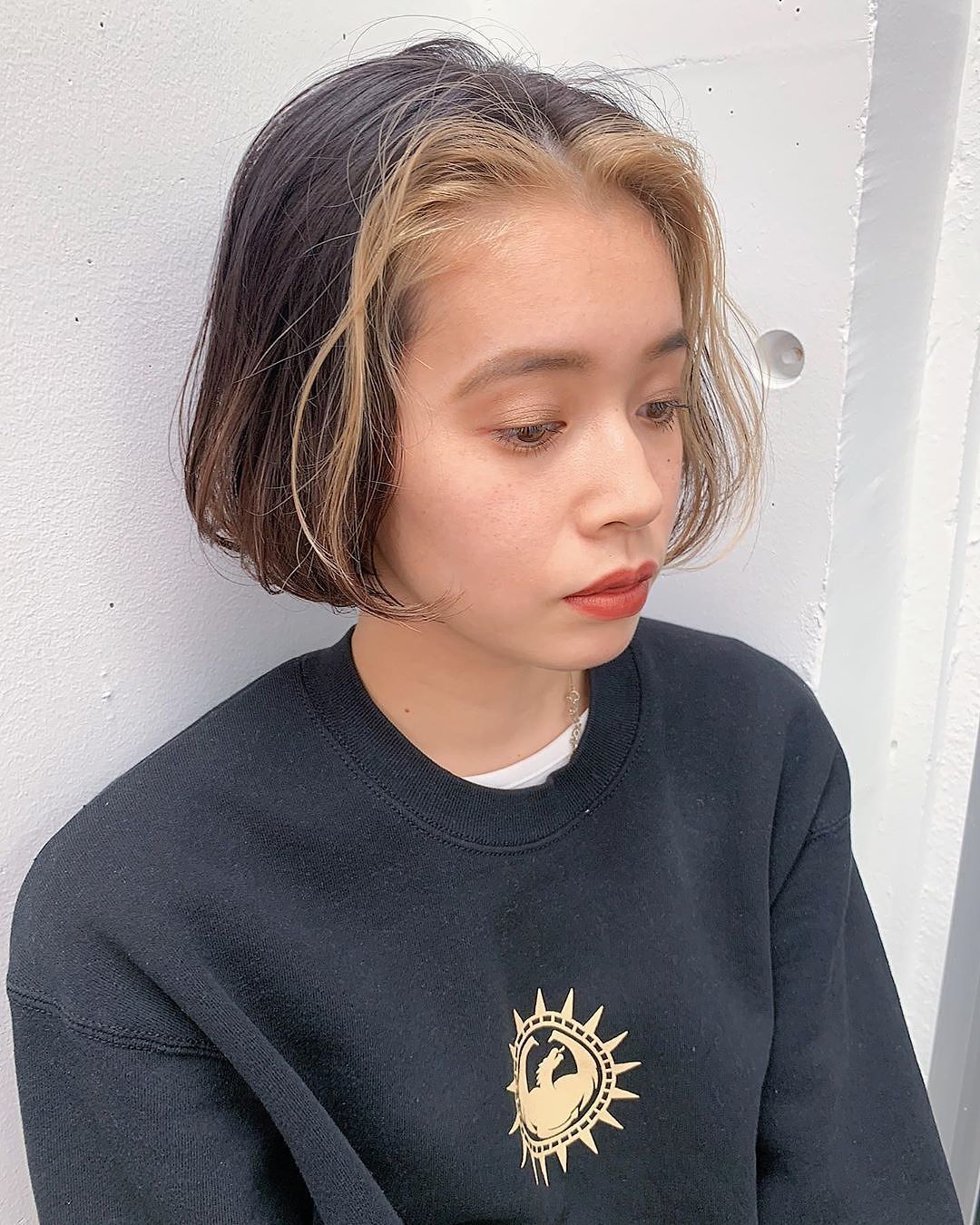 Mery Snsで話題の バングカラー って何 新流行は 前髪 だけ染めちゃうスタイルなんです セルフで染める方法も紹介するので挑戦してみて 前髪カラー ポイントカラー インナーカラー T Co Rbpgjdp7zv T Co Eu4nbrfjir Twitter