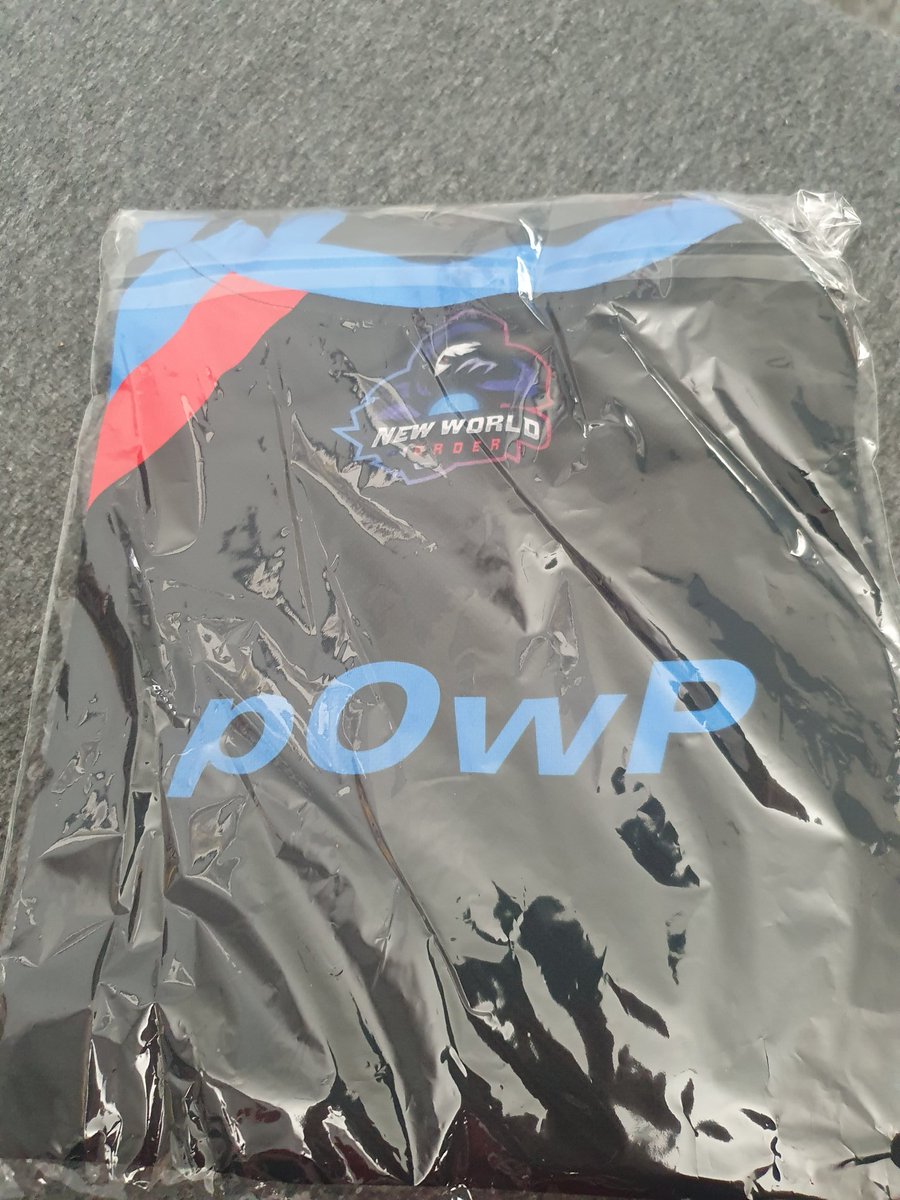 powp83's tweet photo. @NWO_CR Dziękuję 💪💪💪 https://t.co/Y5Ht53a8q6