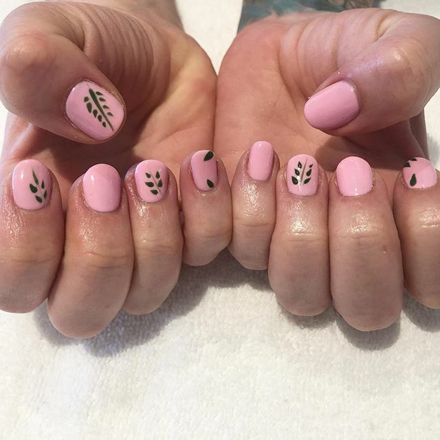 How gorgeous are these pink fern  designs! Pink and green are such a good combination! What do you think?! ift.tt/2PHoi2i