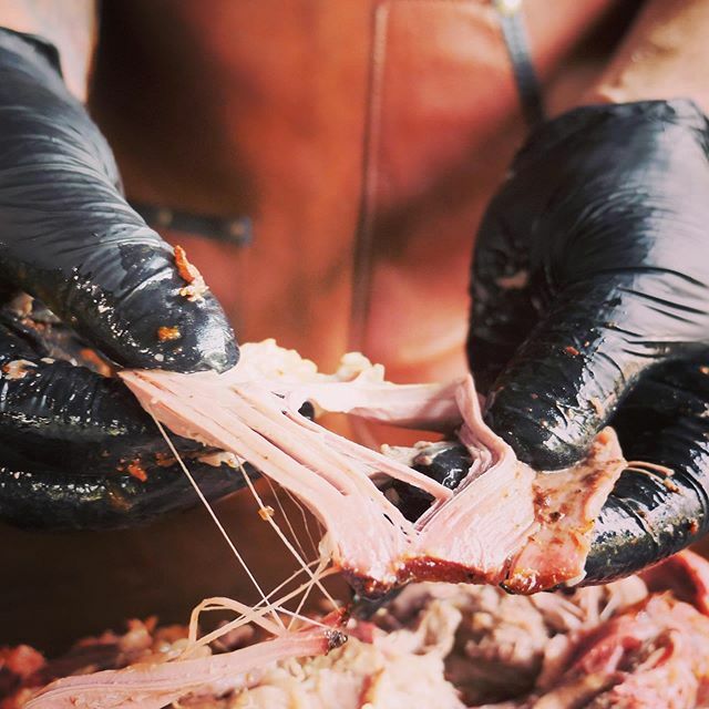 HeatBeads's tweet photo. Lamb and pork shoulder are def one of our faves and when you master it, they will be yours too.  Tomorrow we show you how easy it is! 🐑🐖😋 https://t.co/LB8Hl2n7Ii https://t.co/irc2FiFHdL
