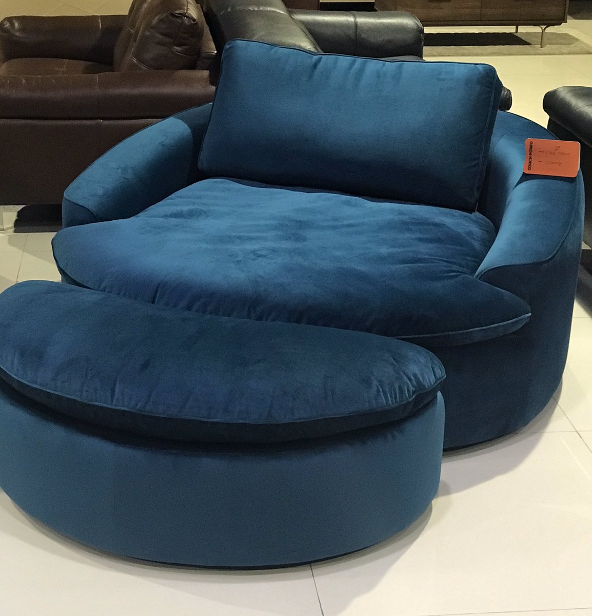 fine_sofas's tweet photo. #lovecouch soft, sink in comfort. Feather &amp; foam seating. Vibrant colours. Just launched. https://t.co/JPfpjYnlSD