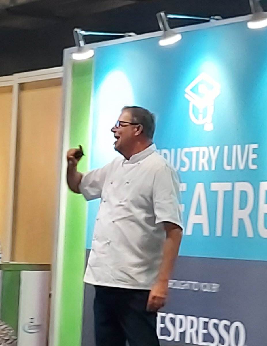 janjanmel's tweet photo. @foodonthemove - Arnold Tanzer tells young people to quit complaining about the lack of opportunity!! He says you need to get out there and create it for yourself!! "It's the will and not the skill"
#GlitterAndToast
#Hostex2020 #TheShowThatDelivers https://t.co/JEQiVX4n5q