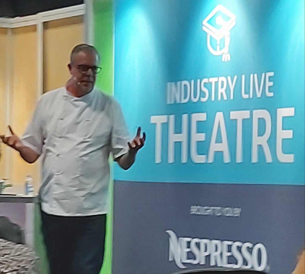 janjanmel's tweet photo. @foodonthemove - Arnold Tanzer tells young people to quit complaining about the lack of opportunity!! He says you need to get out there and create it for yourself!! "It's the will and not the skill"
#GlitterAndToast
#Hostex2020 #TheShowThatDelivers https://t.co/JEQiVX4n5q