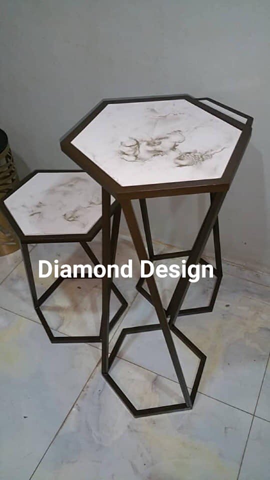 dimonddesignsd's tweet photo. طقم ترابيز مدرجة بسعر ٩٣$ ، ١٠,٠٠٠ جنية https://t.co/yWY7MZX7xE