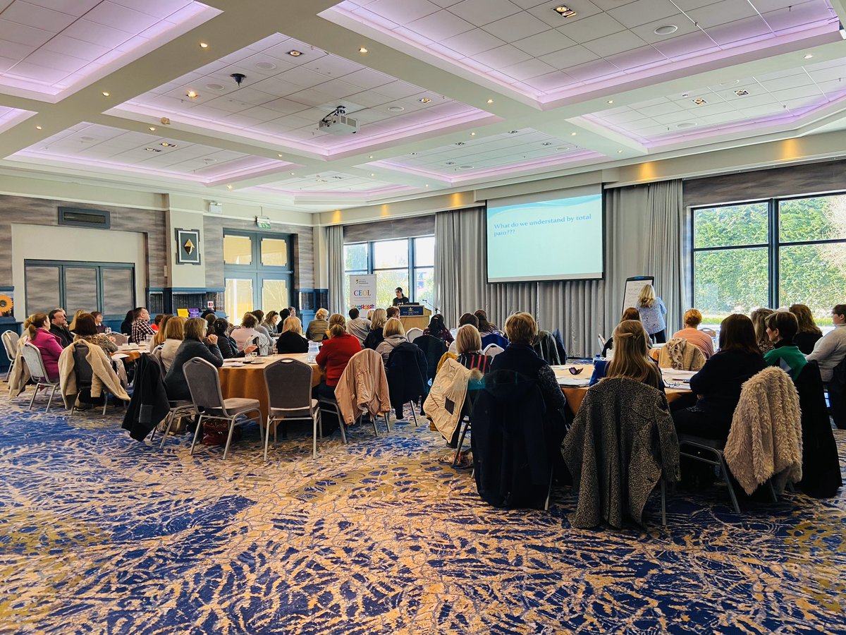 IrishHospice's tweet photo. Another great turnout for our Midlands CEOL meeting in Tullamore. Total Pain and Next of Kin will be discussed today. #ceolcare #endoflifecare #IHFsupport @HSELive @SageAdvocacy @Jo_MLDPhysio https://t.co/68FS7AacF3