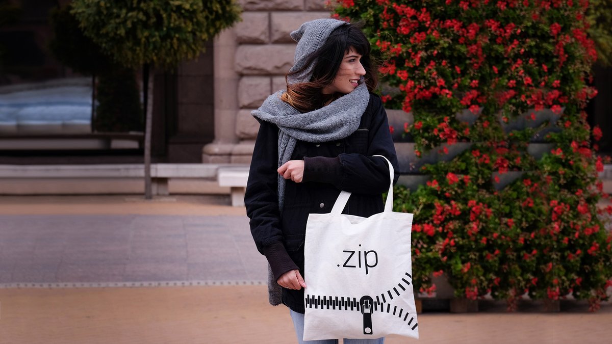 varianto25 tweet media