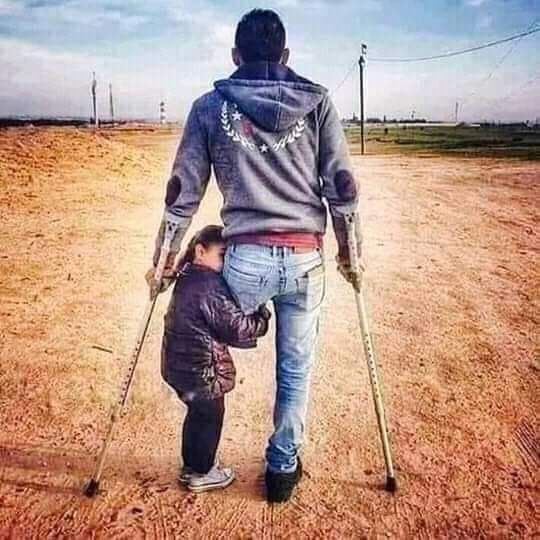 Self_Loving_0's tweet photo. بیٹیاں _____♥️

بیٹیاں ، بیٹے نہیں بن سکتیں😒
مگر بیٹیاں وہ بن سکتی ہیں ،
جو بیٹے بننے کا سوچ بھی نہیں سکتے💔 https://t.co/ANPTMHnSfK