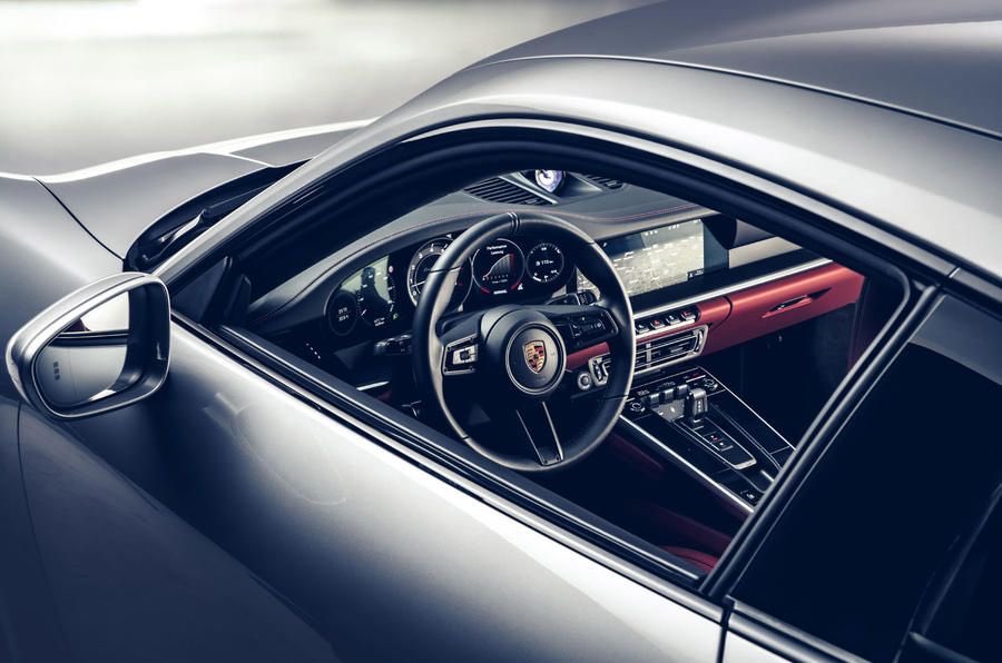 Porsche911UK's tweet photo. The new #992TurboS
641bhp (650hp)
New 3.8 litre flat-six engine with twin turbochargers
205 mph top speed
0-60mph (100kph) 2.7 secs
0-120mph (200kph) 8.9 secs
From £155,970 in the UK 🇬🇧 https://t.co/OucgMDwQpU