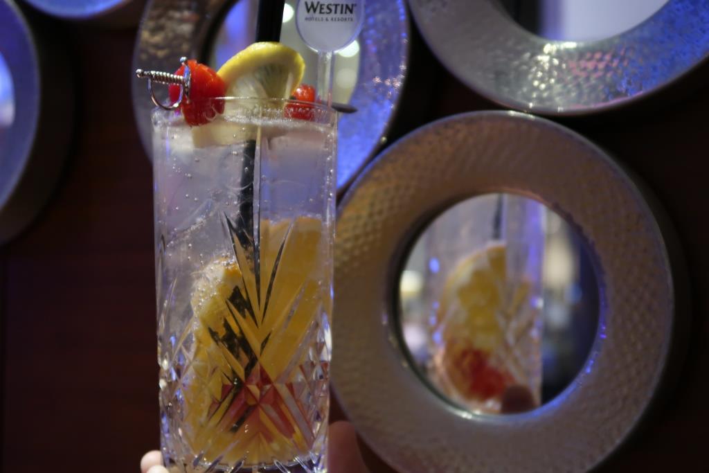 westinffm's tweet photo. Cocktail of the month - In March we present you a classic among the long drinks - the "Tom Collins". Cheers !
#WestinFrankfurt  #Cocktailofthemonth  #DrinkWell  #Frankfurt #TomCollins https://t.co/1FNaCgZqSv