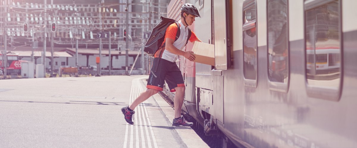 #Frischprodukte werden gegenwärtig noch selten via #ECommerce gekauft. Prognosen gehen jedoch von einem unmittelbaren #Aufschwung aus. Unser gemeinsames #Forschungsprojekt mit #swissconnectag befasst sich mit den Herausforderungen für #Anbieter, #Städte und #Umwelt. 
#LetzteMeile