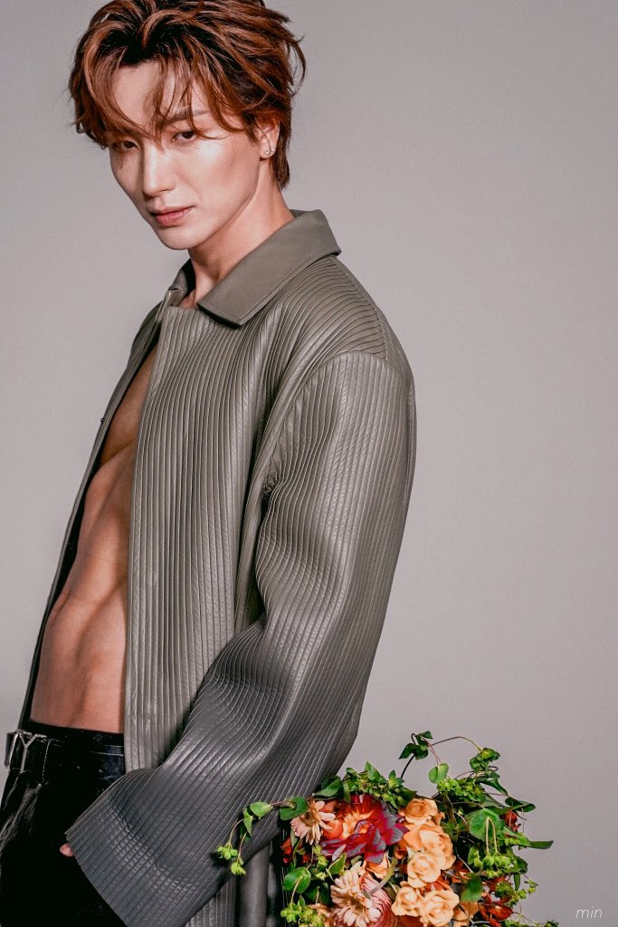 sunflow3rmin_'s tweet photo. leeteuk edited 🤍
#LEETEUK #이특 #planetmagazine https://t.co/D9enU6HrFs