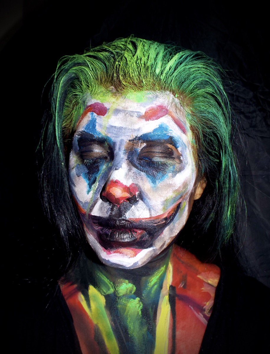 Mrsfyfe2012's tweet photo. ‘I just hope my death makes more cents than my life’
Joker2019
#opticalillusion #illusionmakeup #celebritymakeupartist #mrsfyfemakeup #sfxmakeup #joker2019 #facepaint #bodypaint #wbpictures #jokermovie #jaquinphoenix #jaquinphoenixjoker #transformationmakeup #arthurfleck https://t.co/2Irw9PwmiQ