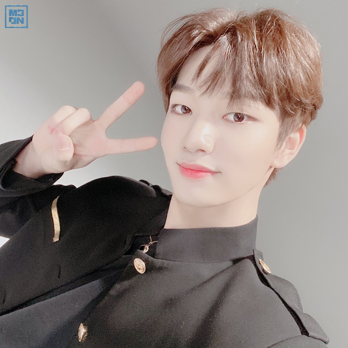 McndOfficial_'s tweet photo. ⚠심쿵 주의⚠

사진을 보는 순간 심쿵을 당할 수 있으니 심장이 약한 분들은 조심하시길 바랍니다💗

#캐슬제이 #Castle_J #휘준 #HUIJUN #윈 #WIN
#into_the_ICE_AGE #ICE_AGE https://t.co/1IEZHS6Wcf