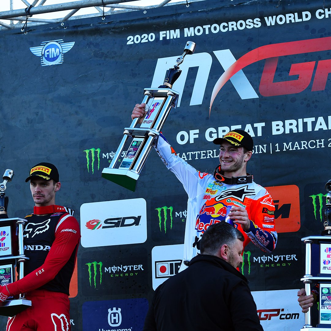 PirelliMoto's tweet photo. Pirelli monopolized the Grand Prix of Great Britain, the inaugural race of the FIM
Motocross World Championship. Scorpion™ MX tyres swiped up every podium, helping riders
on the heavy mud with stunning performances. 🏁 #Pirelli #PirelliMoto #ScorpionMX #MXGP https://t.co/YPEDeIMZHh