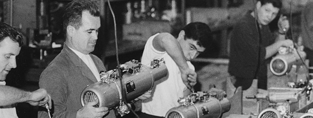 #1 TERUG IN DE TIJD🔙 Ruim 150 jaar gaat <a href="/eberspaecher/">Eberspächer Group</a> doelbewust de toekomst tegemoet. Inmiddels met ruim 80 locaties in 30 landen. Kortom, een goede &amp; betrouwbare inspirator voor #mobiliteit van morgen. Klik hieronder voor complete bedrijfsgeschiedenis:
eberspaecher-benelux.nl/over-ons/ebers…