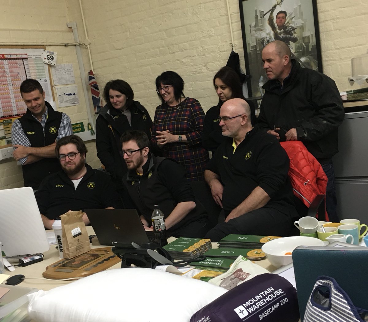 PeterAshleyAct's tweet photo. Any ideas what has the attention of our team at the Fort yesterday? #iloveforts #TuesdayThoughts #perfectlocationforafilm https://t.co/XozK0QzsKg