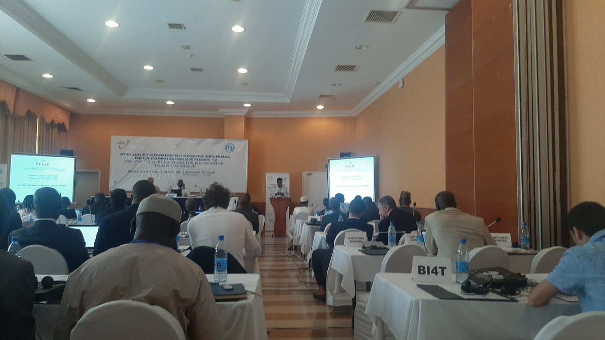 bacharbong's tweet photo. #Day2 de l'atelier de l' @ITU et de l' @ArcepTchad  sur la performance du réseau,  qualité de service et qualité d'expérience #ndjamena #Adjib #TIC235 #khabar https://t.co/Uqmw3hY726