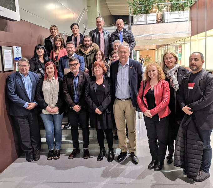 fundaciobcnfp's tweet photo. 🔶Recordem la Sessió inaugural Jornades #FPPrat amb la nostra presidenta @saraberbels i la nostra directora-gerent @neusponspena reflexionant sobre l'#FP en el treball del futur i els seus reptes.🙌 Gràcies a tots👏 #FBCNFP #ConsellFPPrat @elprateconomia @ElPratEducacio https://t.co/vPDWsEp471
